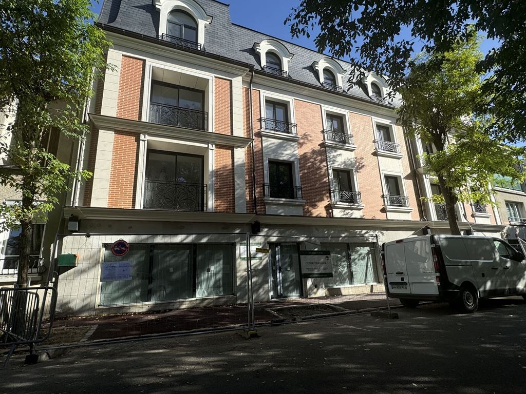 Bail commercial LE RAINCY (93340) GROUPE IMMOBILIS